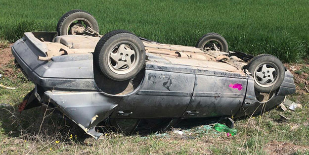 Konya'da otomobil devrildi: 2'si çocuk 5 yaralı