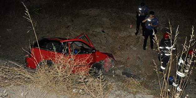 Konya'da otomobil uçuruma yuvarlandı: 2 yaralı!