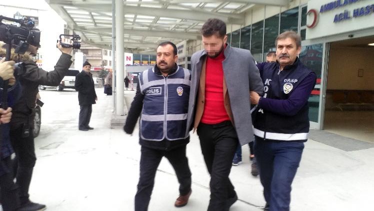 Konya’da pompalı tüfekle kuyumcu soyan 2 şüpheli tutuklandı 