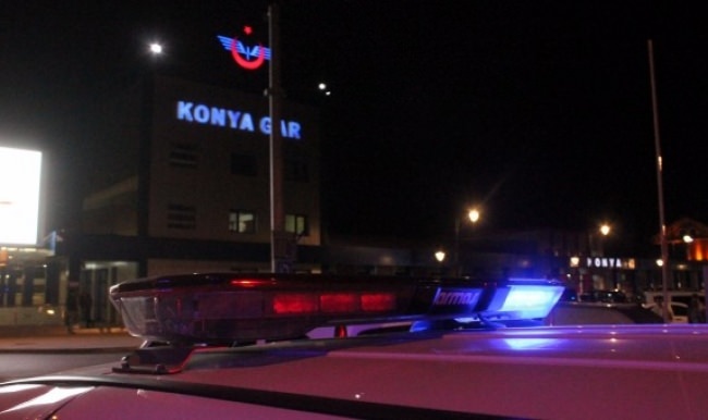 Konya’da 'Raylarda bomba var' dedi, tren garı boşaltıldı