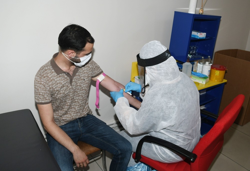 Konya’da sanayi çalışanlarına antikor tarama testi başladı 