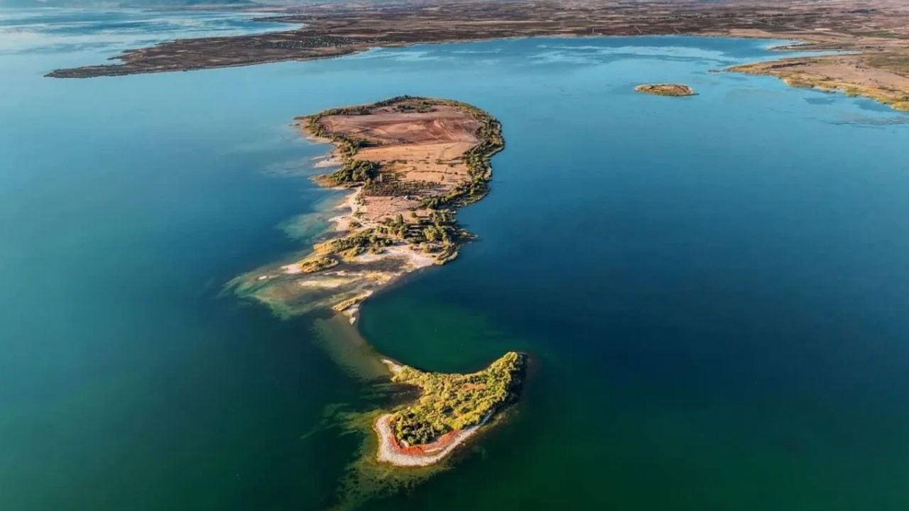 Konya'da satılık ada! Metrekaresi 9 dolar