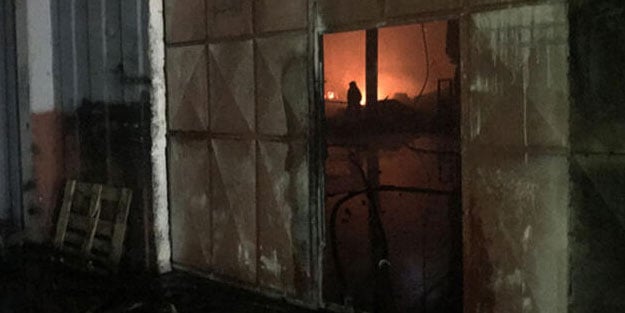 Konya'da sünger fabrikasında yangın