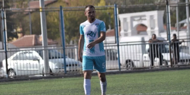 Konya'daki kazada ölen futbolcu son yolculuğuna uğurlandı