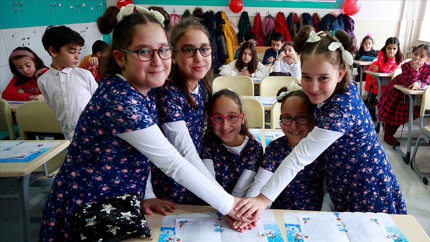 Konyalı beşizler sadece ailenin değil herkesin ilgi odağı