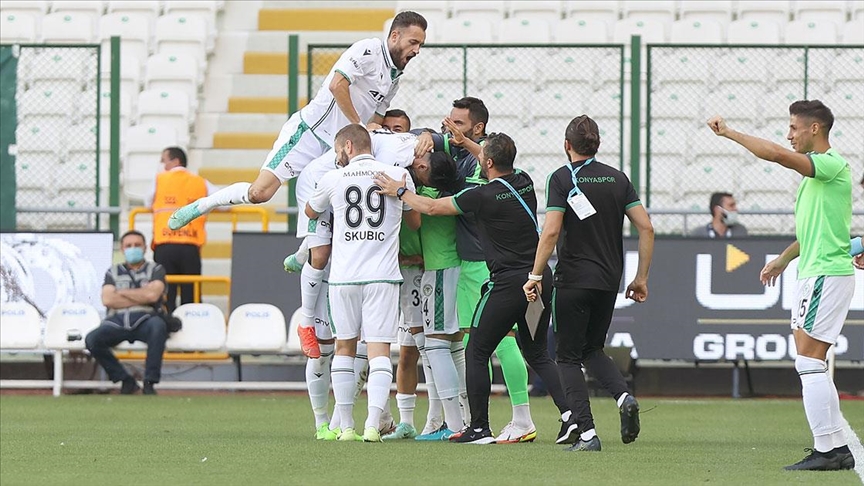 Konyaspor 3 puanı 3 golle aldı