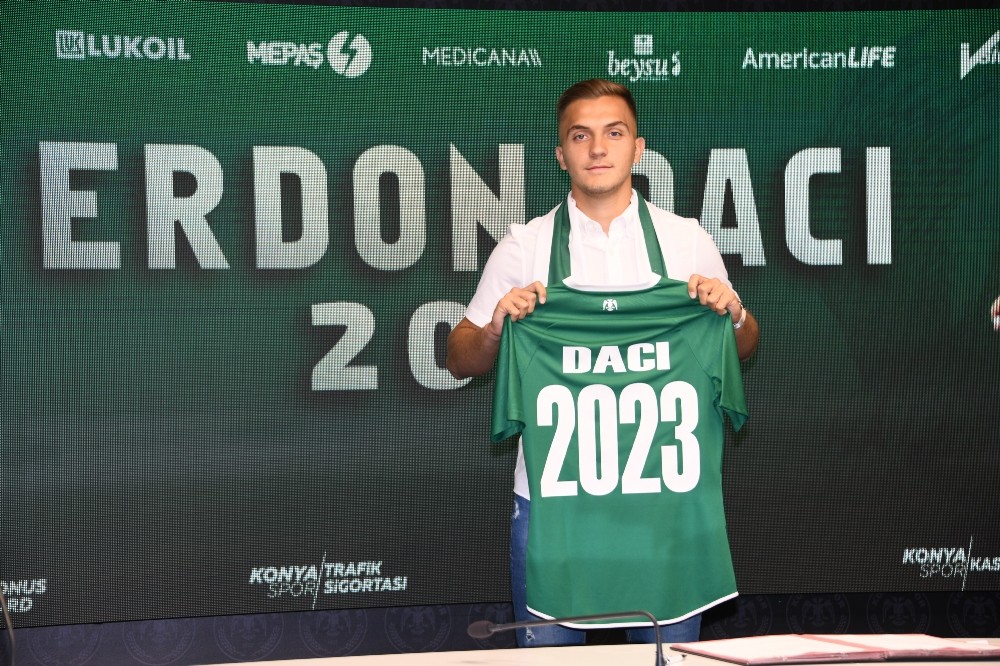 Konyaspor, Erdon Daci’nin sözleşmesini 3 yıl uzattı 