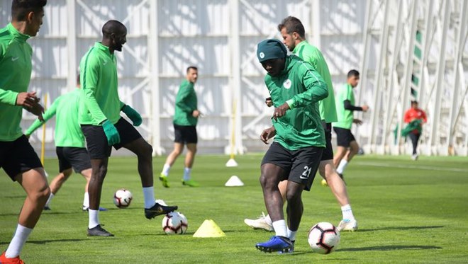 Konyaspor gol çalıştı