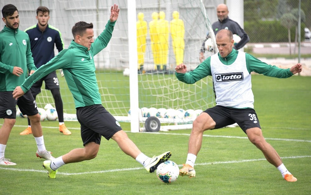 Konyaspor, Göztepe maçı hazırlıklarına başladı 