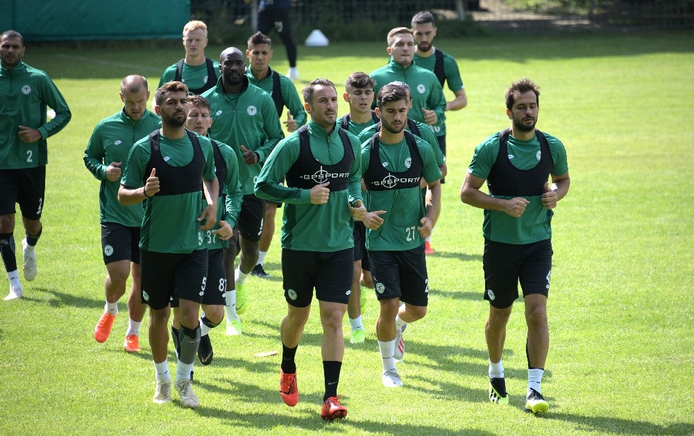 Konyaspor yeni sezon hazırlıklarını sürdürüyor 