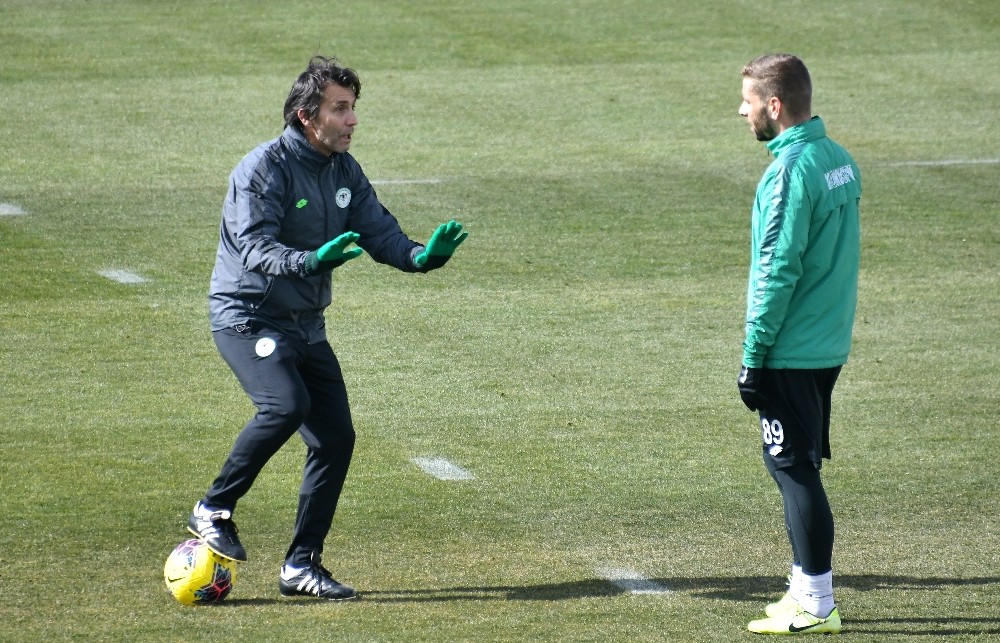 Konyaspor’da Göztepe maçı hazırlıkları sürüyor 