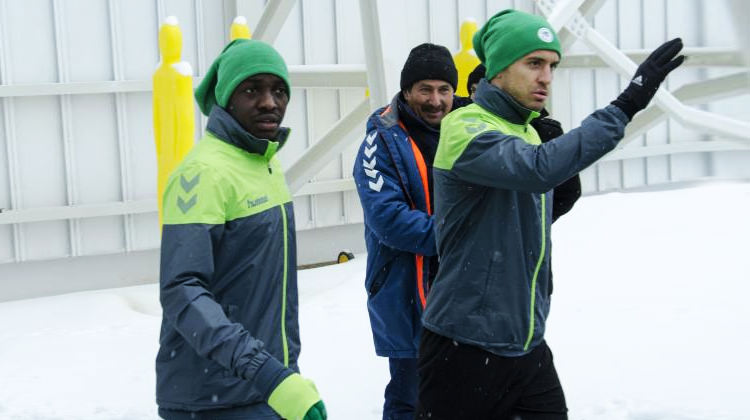 Konyaspor'un yeni transferi antrenmanda!