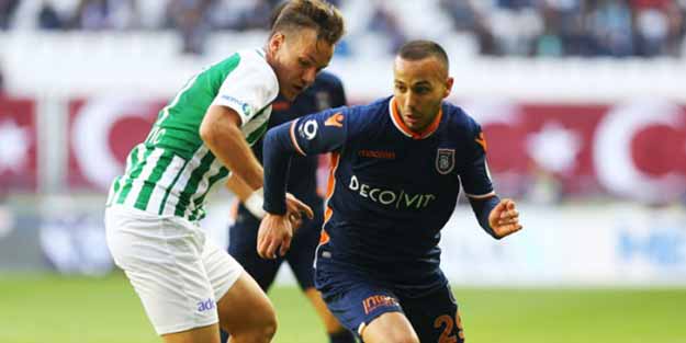 Konya'yı avlayan Başakşehir zirveye oturdu!