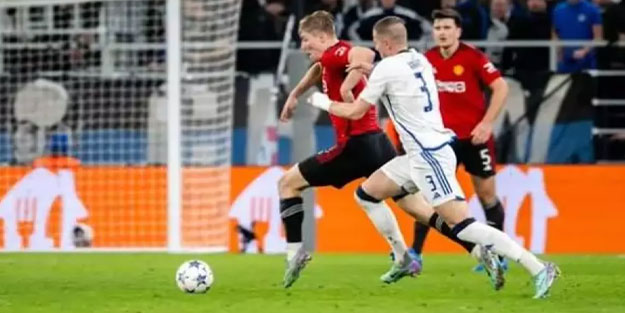 Kopenhag 7 gollü maçta Manchester United'ı yıktı