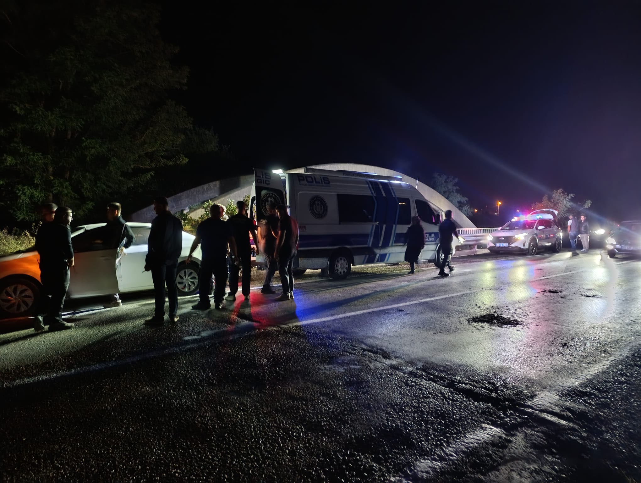 Köprüden düşen şahıs hayatını kaybetti