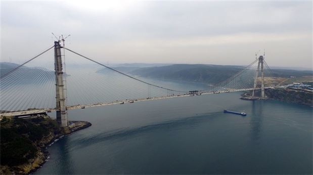 Köprü'den kaçak geçen yanacak