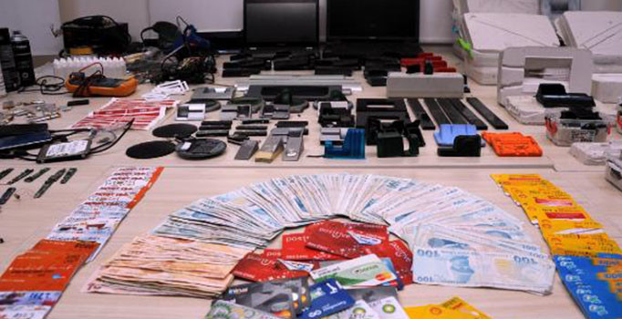 Kopya kartlarla 10 milyon TL'lik vurgun