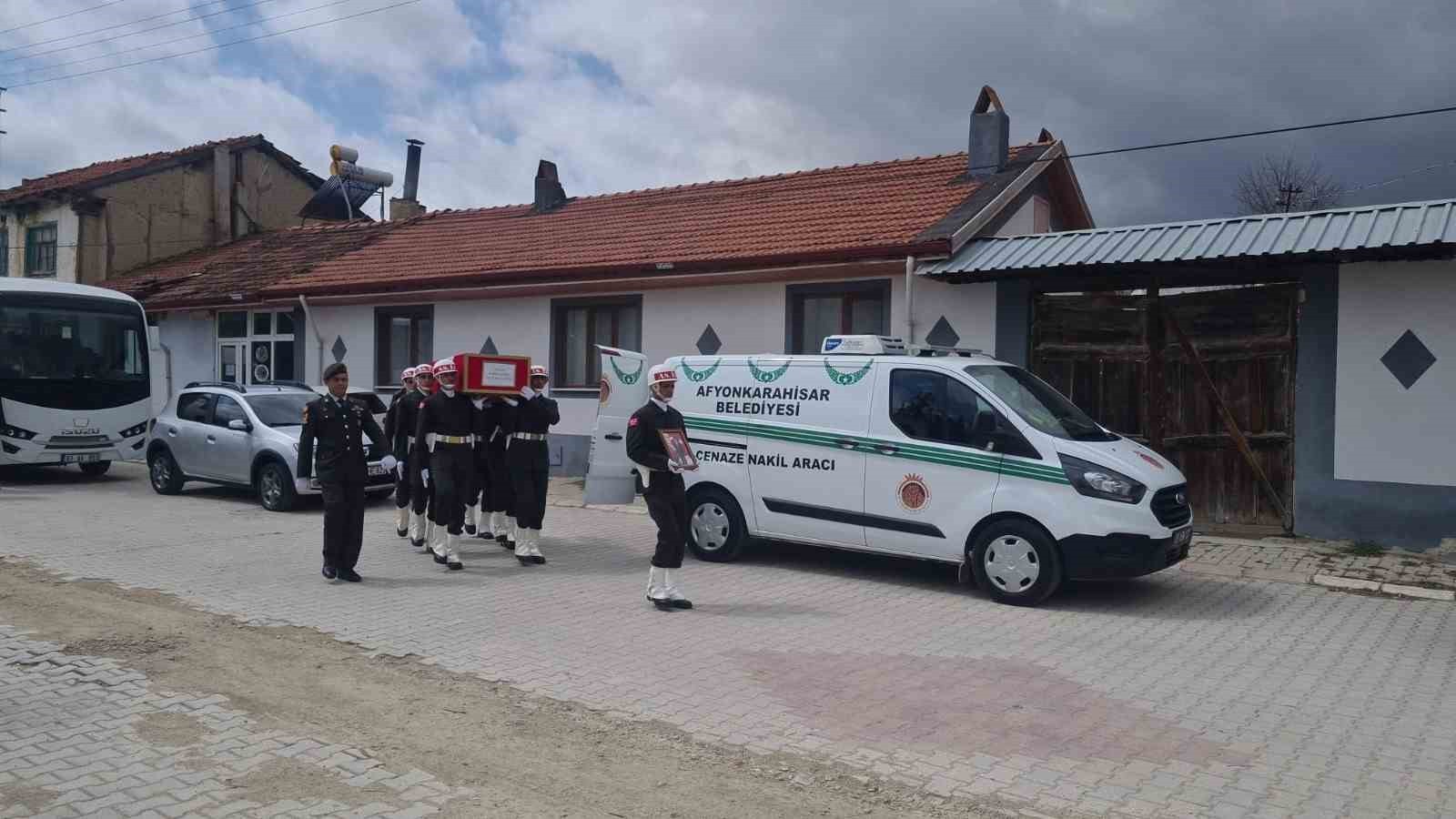 Kore gazisi resmi törenle ebediyete uğurlandı