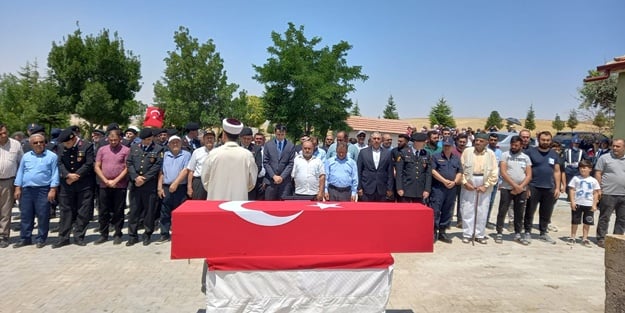 Kore gazisi son yolculuğuna uğurlandı