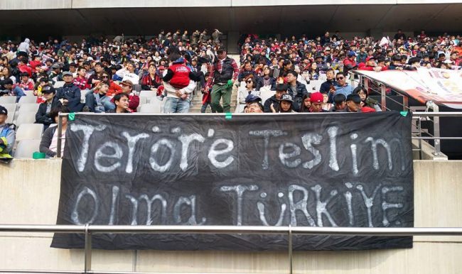 Koreli Trabzonspor taraftarından teröre tepki