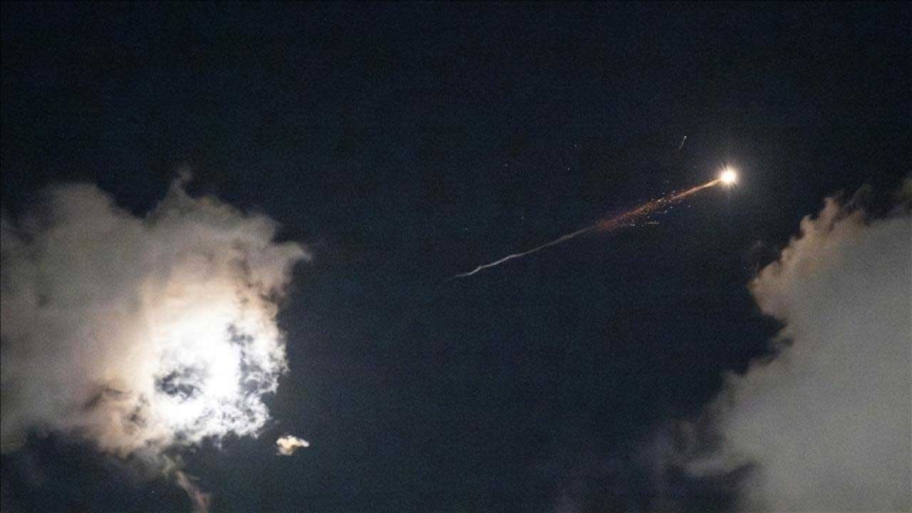 Körfez alarmda! İHA ve balistik füze yağmuru