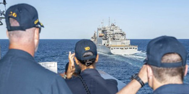 Körfez'de ABD donanmasını korkutan tehlikeli yakınlaşma