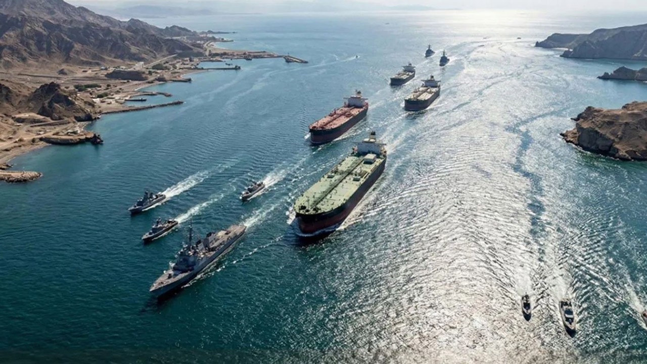 Körfez’de benzerine az rastlanır tablo Hürmüz'ün çevresi ana baba günü