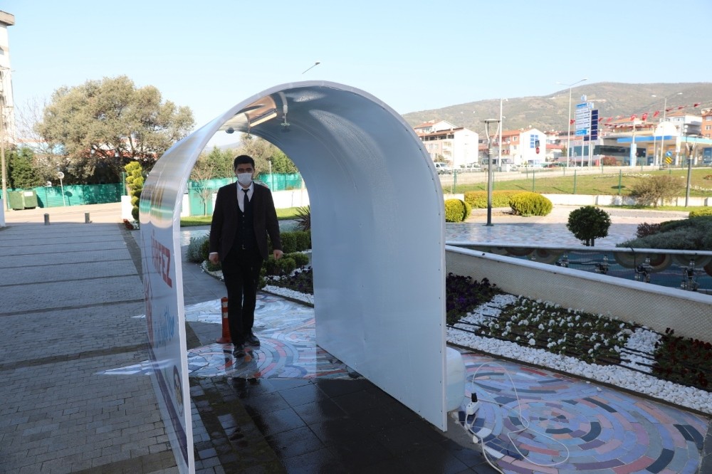 Körfez’e mobil dezenfeksiyon tünelleri 