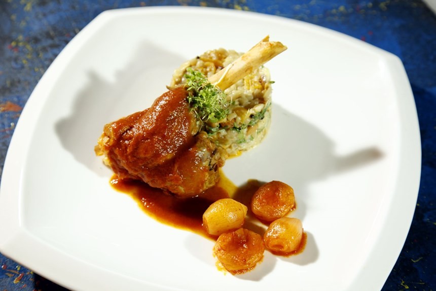 Köri soslu kuzu incik tarifi