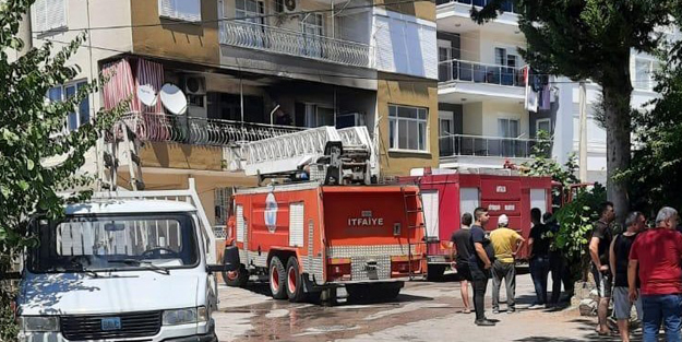 Korku dolu anlar! 3 çocuk yangında mahsur kaldı