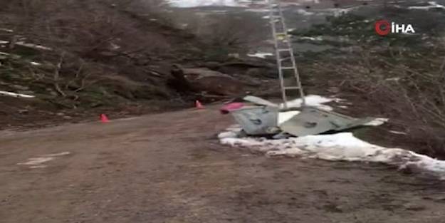 Korku dolu anlar! Dev kaya parçaları böyle düştü