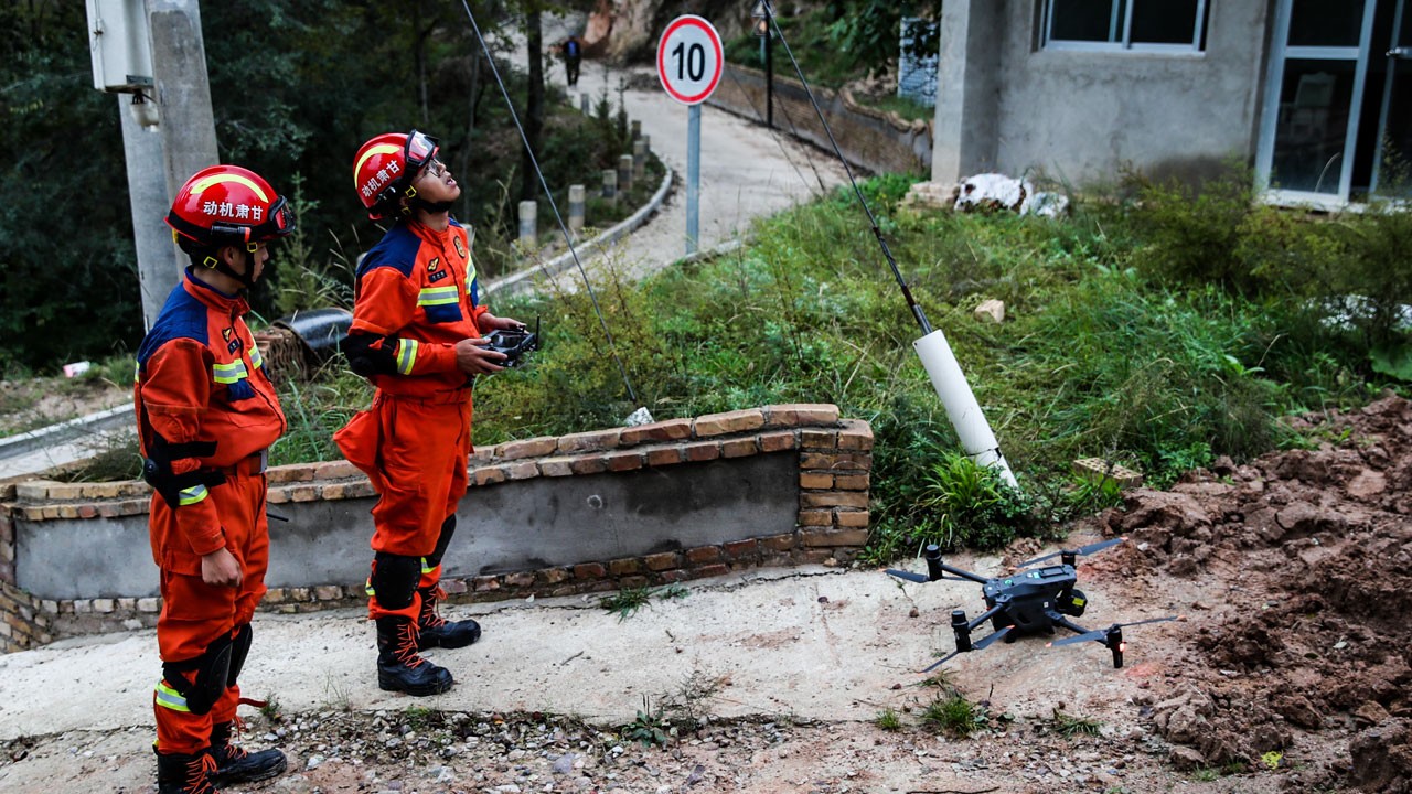 Korku dolu anlar yaşandı! Çin’de 5.6 büyüklüğünde deprem