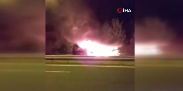 Korku dolu anlar! Yolcu otobüsü alev alev yandı