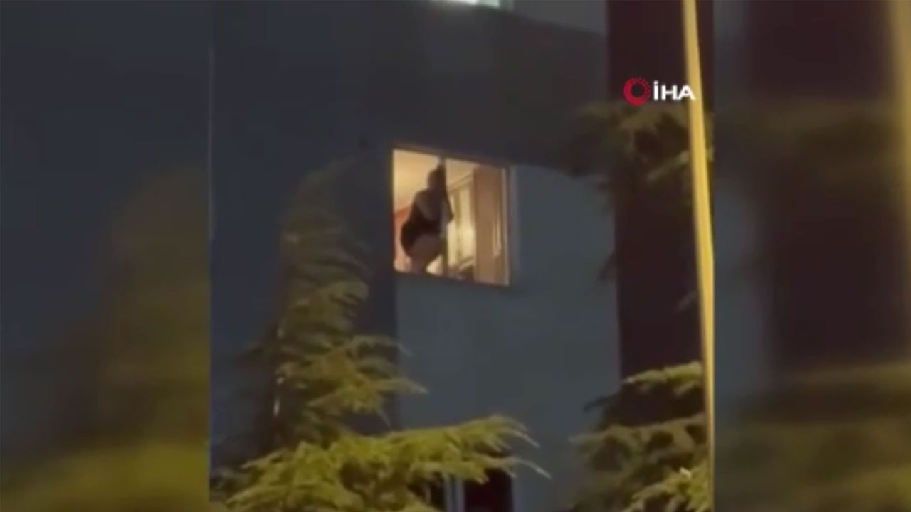 Korkunç anlar kamerada! 45 yaşındaki kadın böyle intihar etti