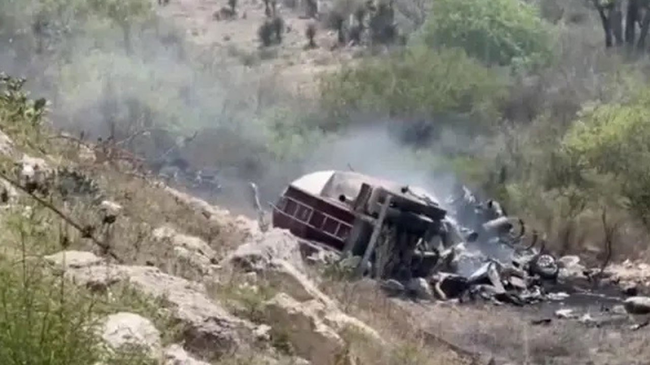 Korkunç kaza! 21 kişi öldü