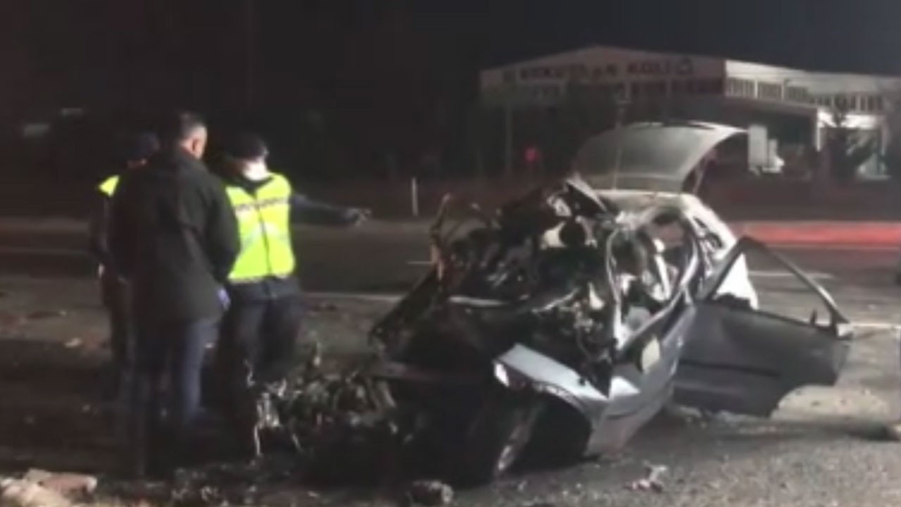 Korkunç kaza! 5 kişi hayatını kaybetti