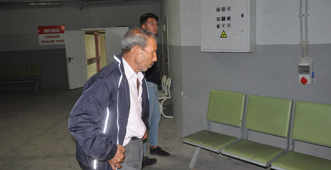 Korkunç kazada acı tesadüf: Yardım için durdum oğlum kullanıyormuş