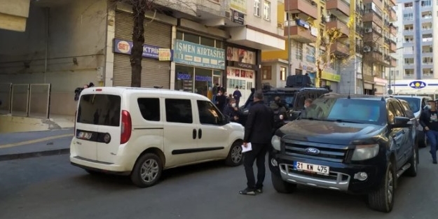 Korkunç olay! Avukat, eşi ve stajyeri ölü bulundu