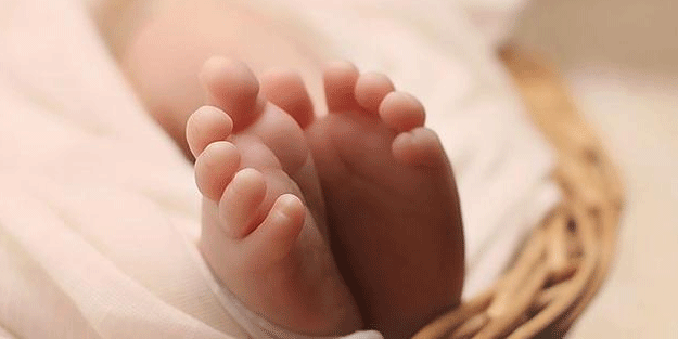 Korkunç olay! Babasının araçta unuttuğu bebek öldü