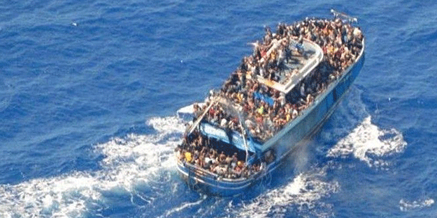 Korkunç trajedi! Yunanistan'da batan teknede 500 düzensiz göçmen kayıp