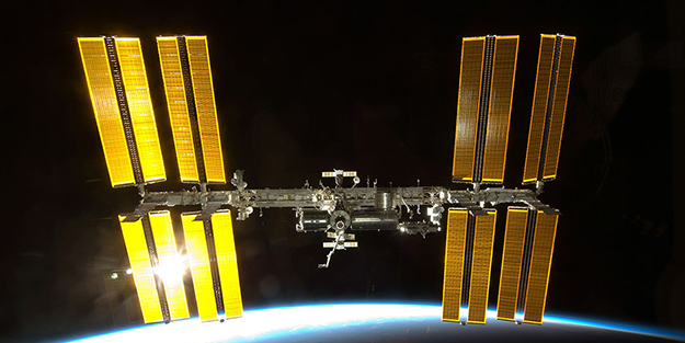 Korkutan açıklama geldi: Gökyüzünden insanların üzerine düşebilir