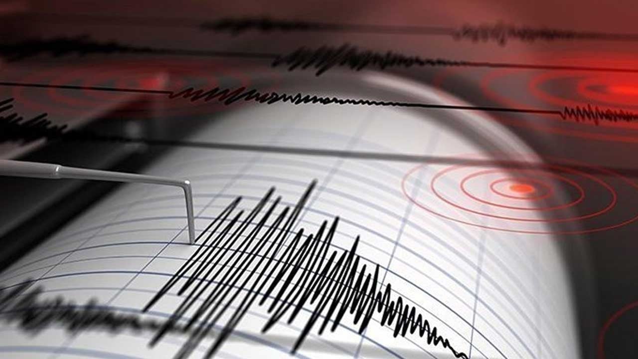 Korkutan deprem! 5,6 şiddetiyle sallandı