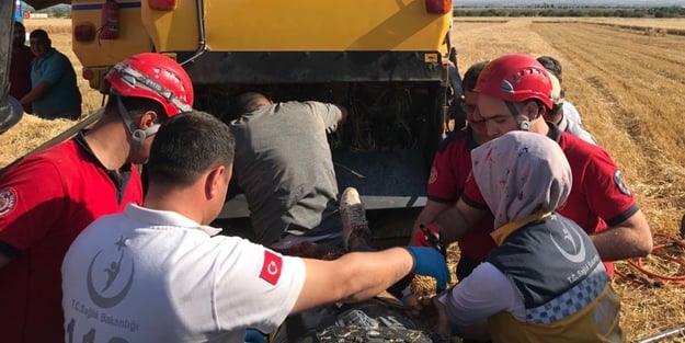 Korkutan kaza: Biçerdöverin içerisine düştü!