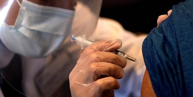 Korona aşısı gribe karşı korur mu? Uzman isim kritik bilgiyi paylaştı