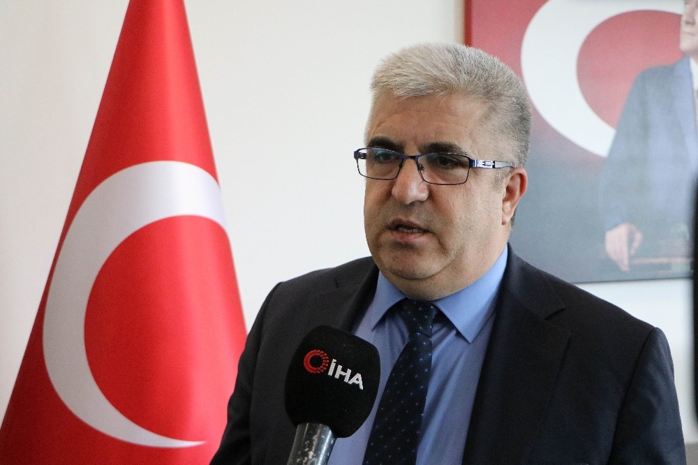 Korona Bilim Kurulu Üyesi Prof. Dr. Çelik: 