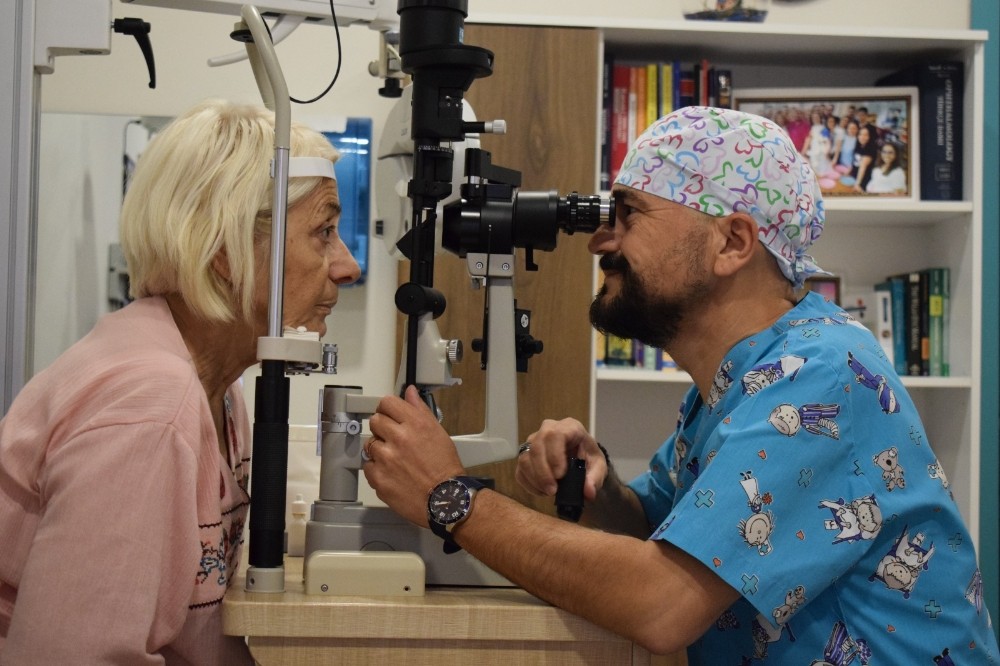 Korona günlerinde bu göz hastalıklarını ertelemeyin 