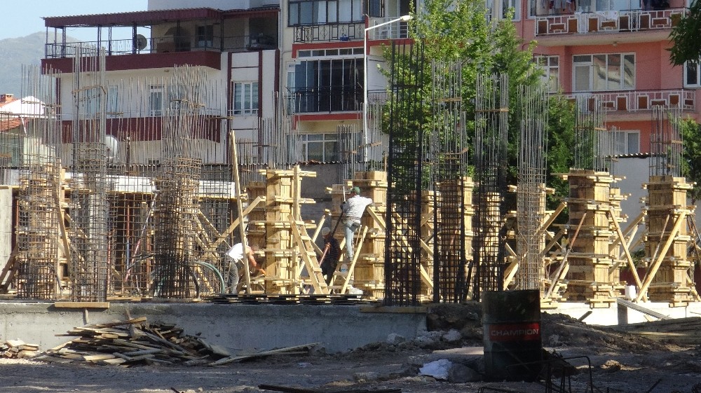 Korona salgını Sındırgı’da yatırımlara engel olmadı 