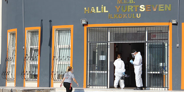 Korona tanısı konan öğrenci okulda sınava girdi