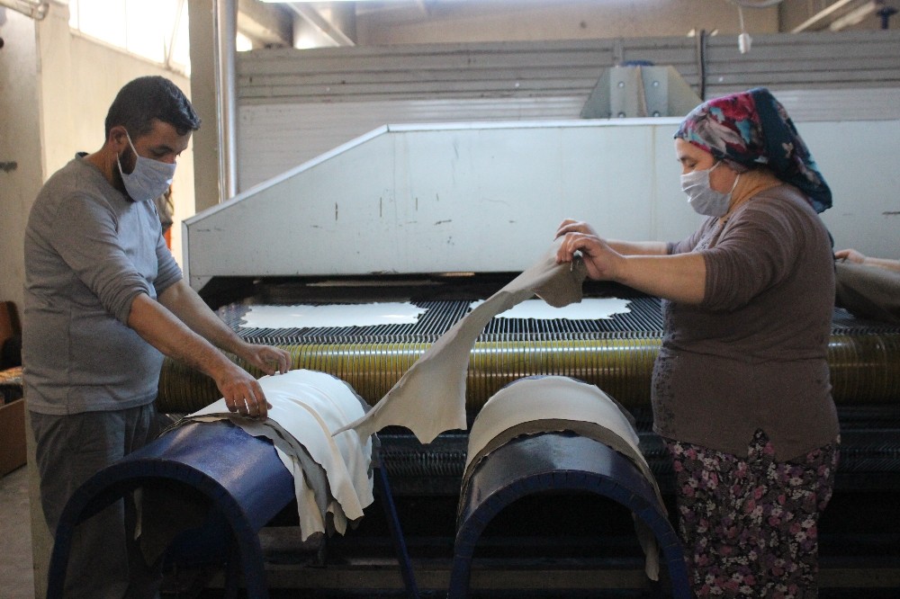 Korona virüs deriyi vurdu, ihracat yüzde 65 düştü 