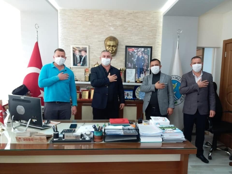 Korona virüs dinlemedi, işciye rekor zam yaptı 
